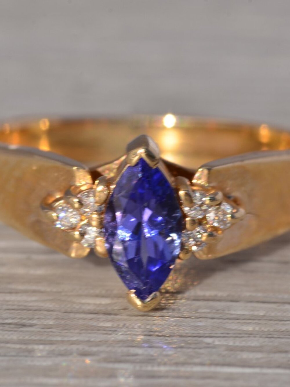 Tanzanite and Diamond Ring in Yellow Gold